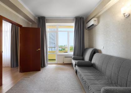 room 124 thumbnail 1